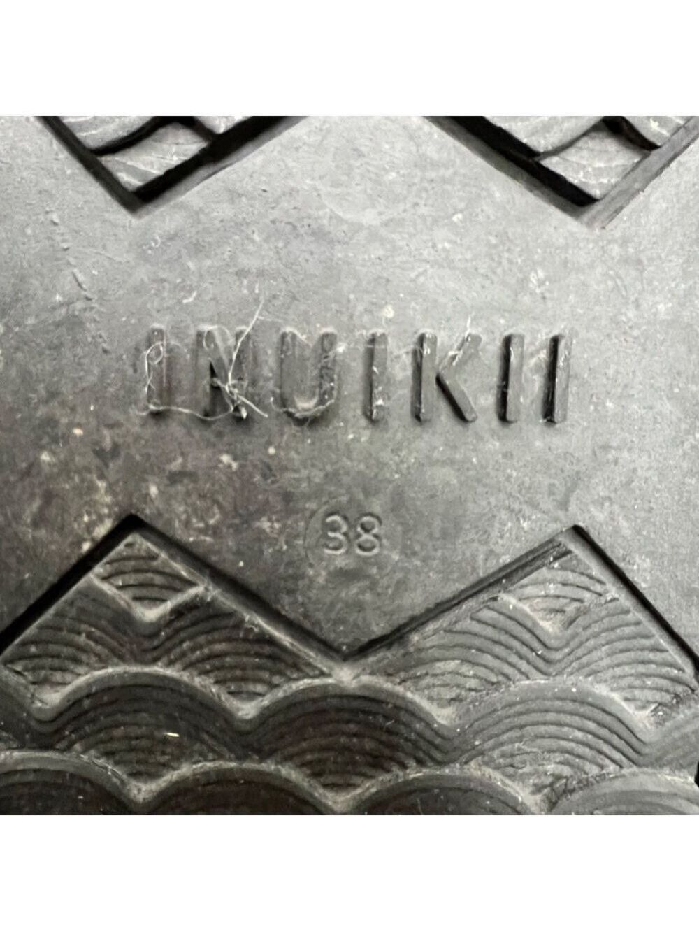 Inuikii Black White Tartan Tweed Sherpa lined chain detail Winter Boots EU 38/7 - Picture 14 of 14